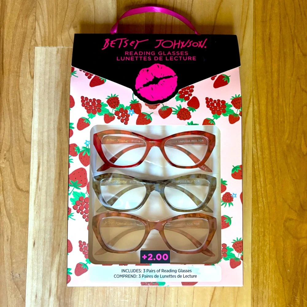 Betsey Johnson Reading Glasses 3 pairs  +2.00 NIB